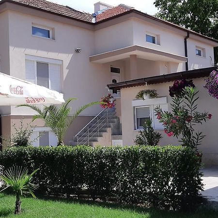 Villa Ros Guest House Swilengrad Zewnętrze zdjęcie