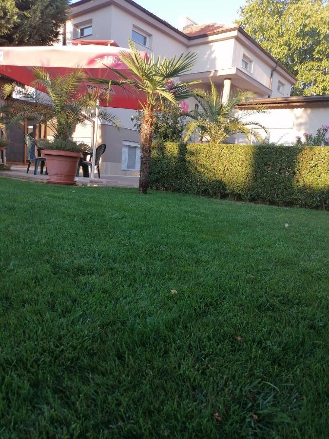 Villa Ros Guest House Swilengrad Zewnętrze zdjęcie