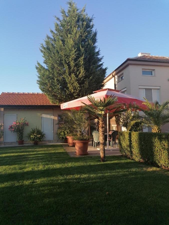 Villa Ros Guest House Swilengrad Zewnętrze zdjęcie